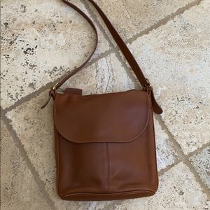 Coach Vintage  body/ handbag